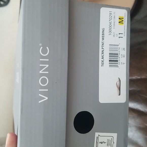 VIONIC Tide Flip Flops With Arch Support - Picture 4 of 14